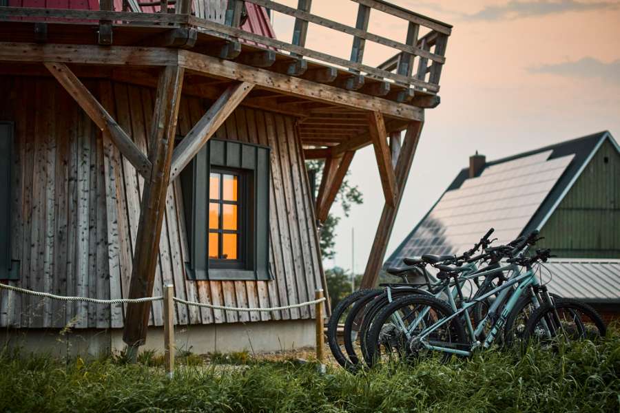 Historisk mølle får nyt liv med pandeplader, An der Fähre 3, 25573 Beidenfleth, Tyskland